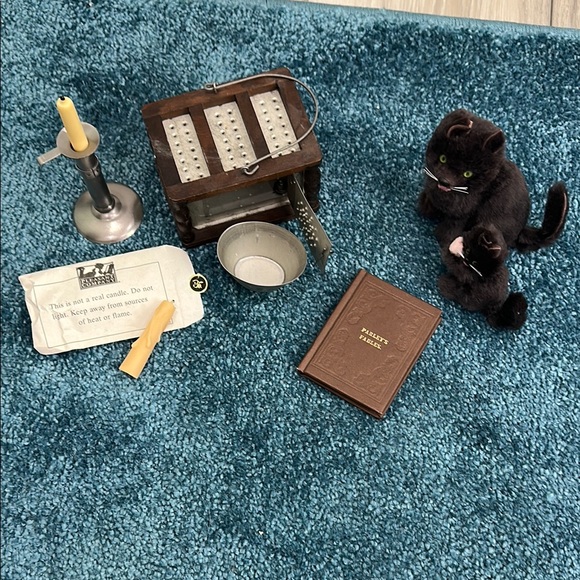 American Girl Other - American Girl Kirsten Nighttime Accessories, Cat and Kitten Original 1990s